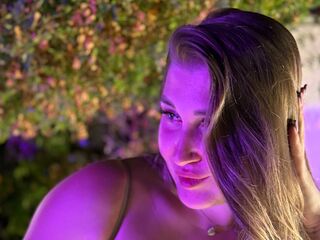 livesex cam girl TarahZullo