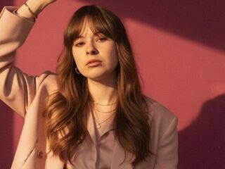 sexy cam girl picture TerinaLairmore