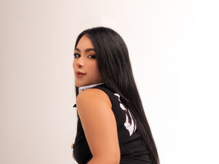 live porn photo ThaliiaDuran