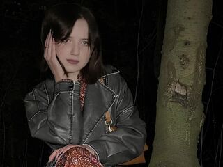 masturbating ThomasinaVanabel