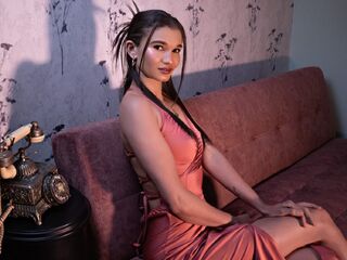 cam girl masturbating with dildo TiaraDanes