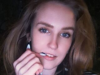 hot cam girl fingering pussy TiffaneyLafrance