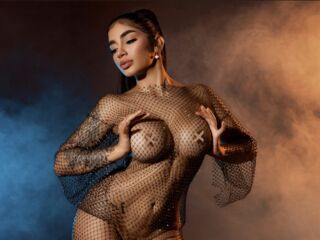 topless webcamgirl VictoriaBello