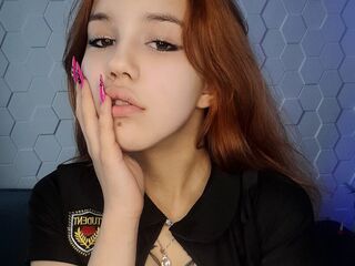 sexy webcam girl YumikoBells