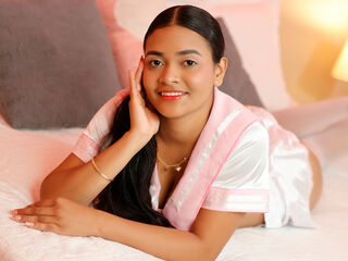 nude camgirl picture ZariRiley